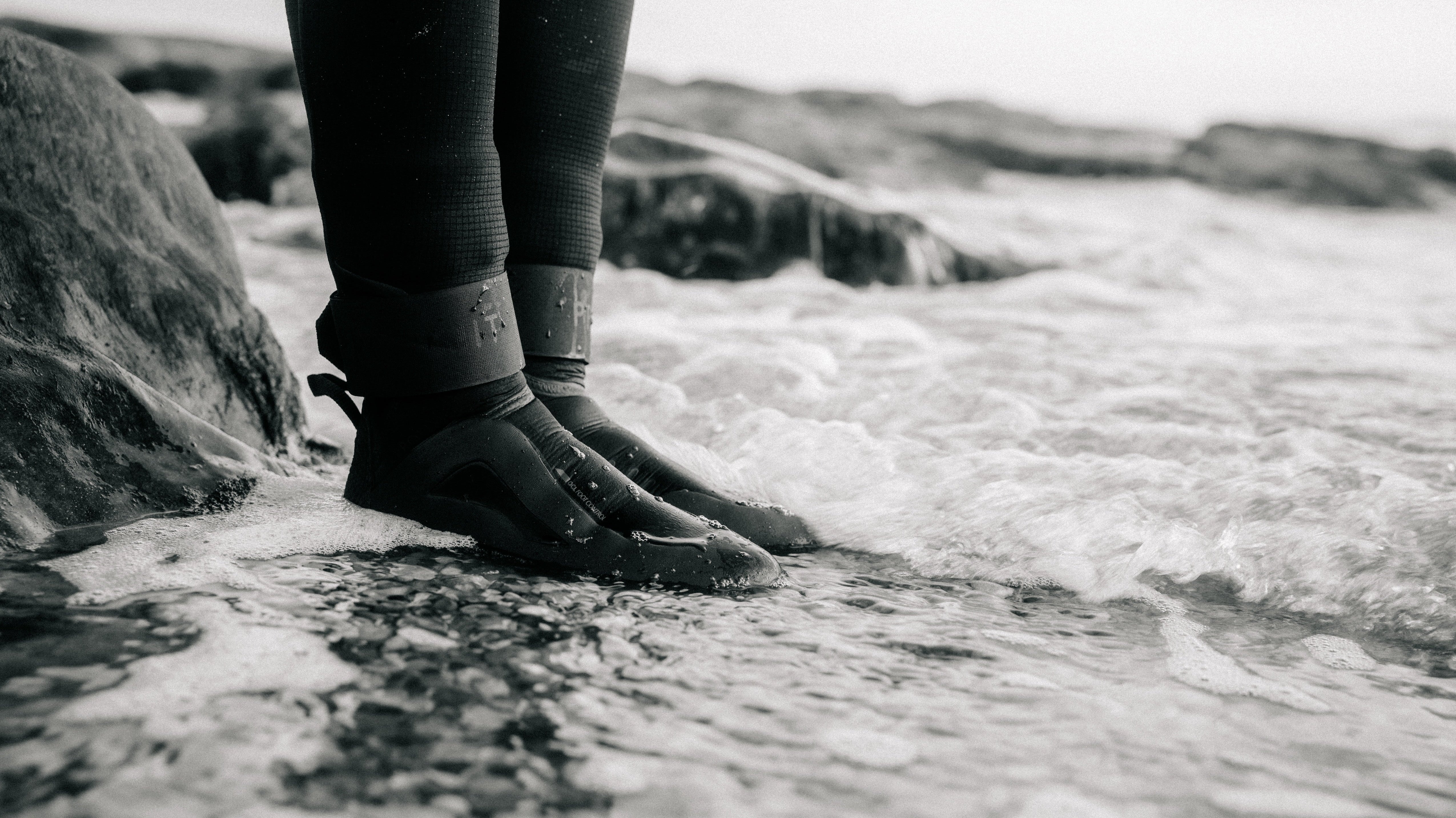 If the Shoe Fits. Boots and Shoes: Fit and Function