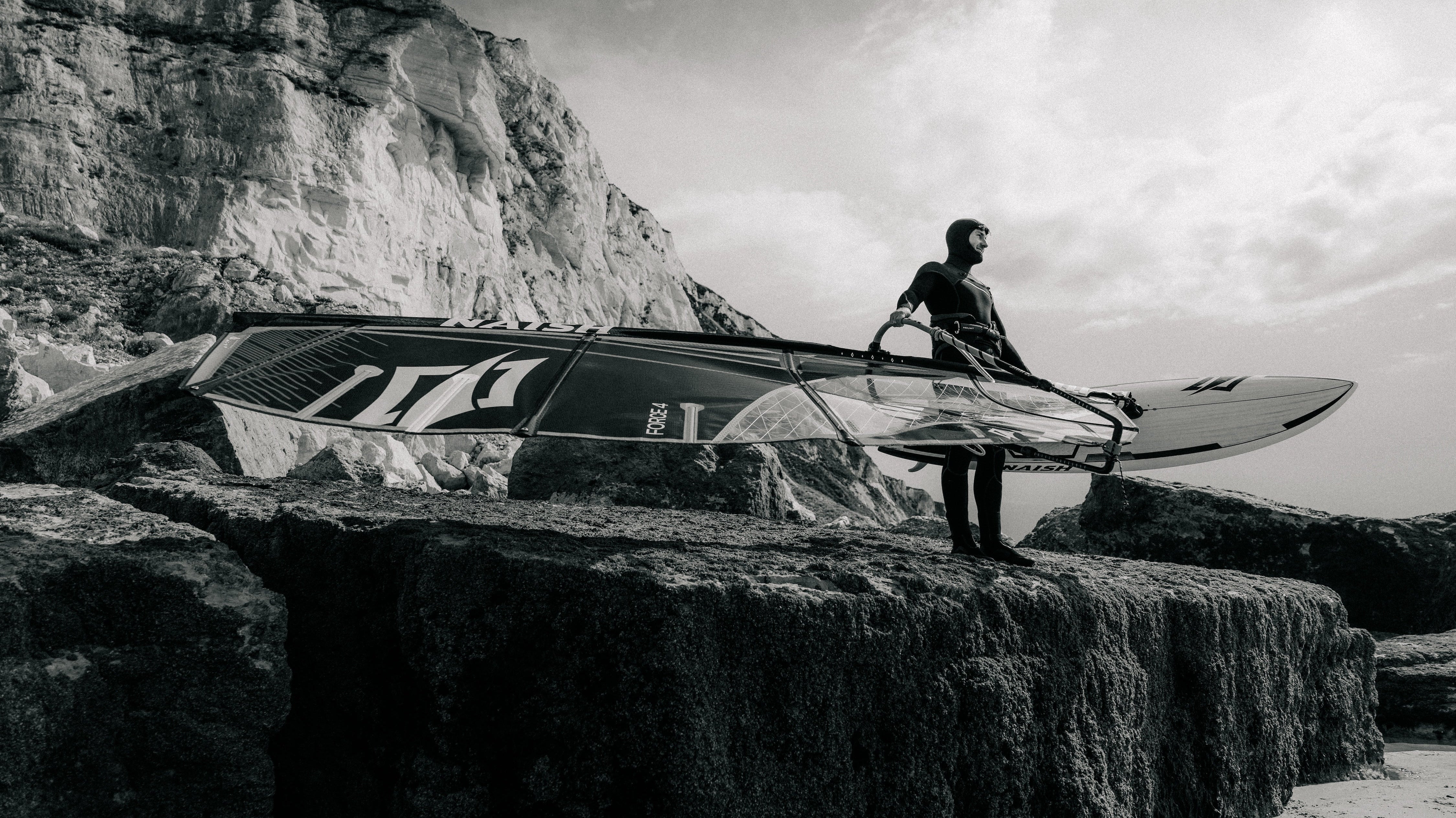 Cold-Water Wetsuits: Construction, Materials and Performance