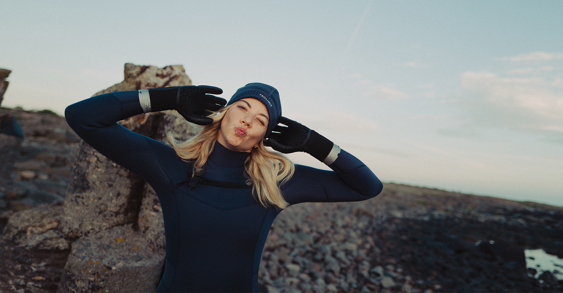 The Ultimate Guide to Layering and Accessories for Cold-Water