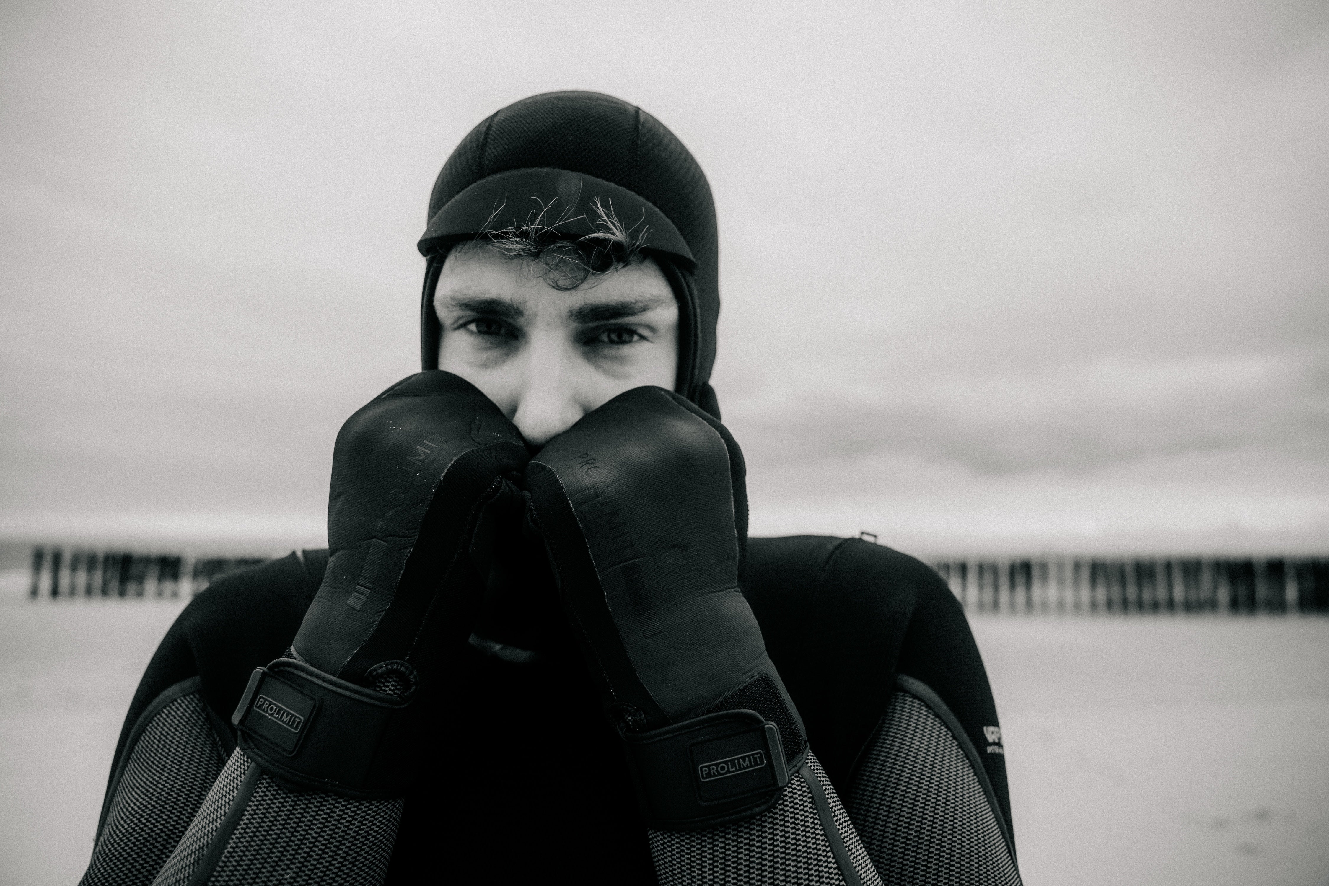 Choosing the Right Gloves: A Practical Guide to Prolimit’s Glove Range