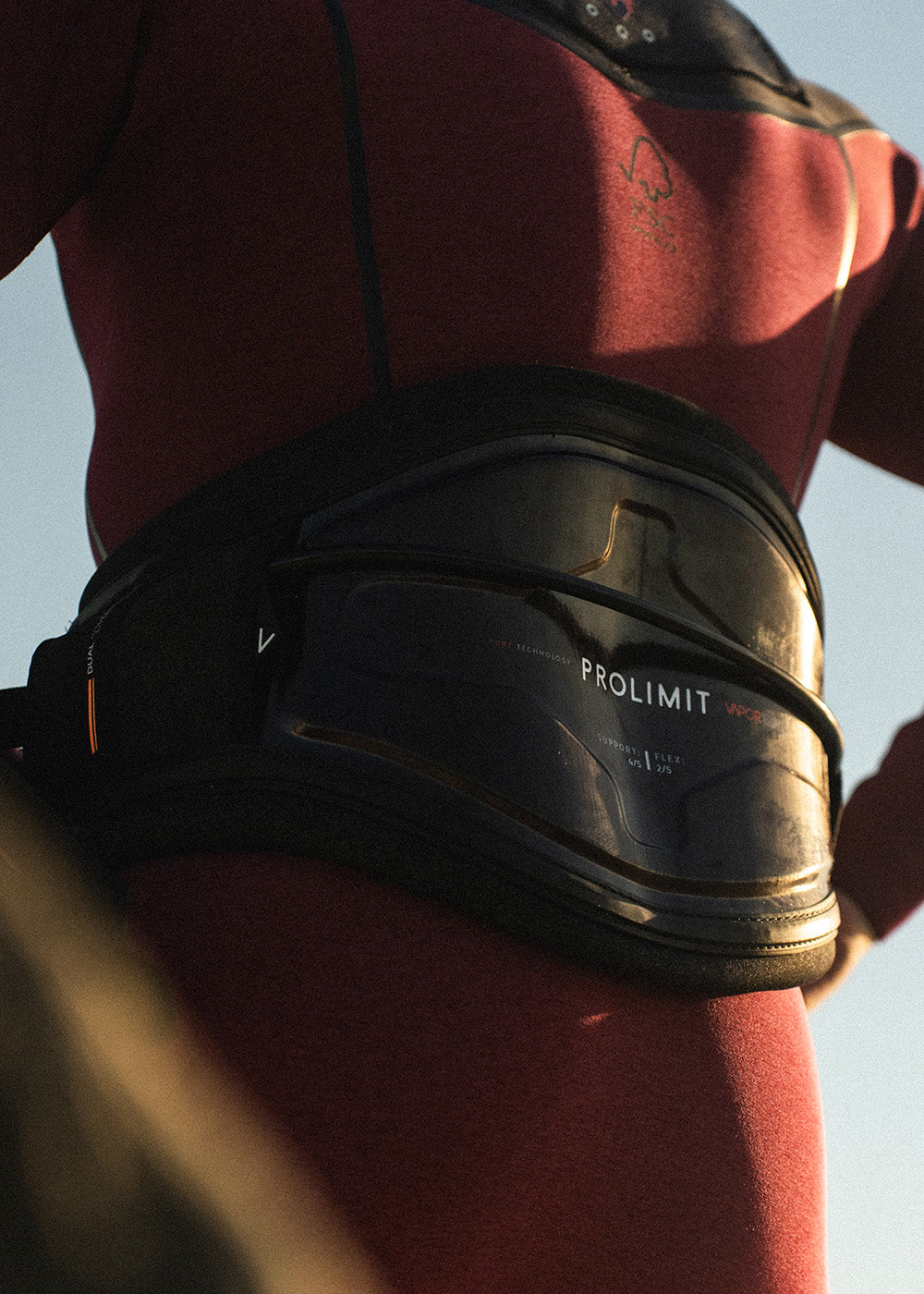 Harnais hardshell Prolimit Vapor avec coque rigide et maintien lombaire