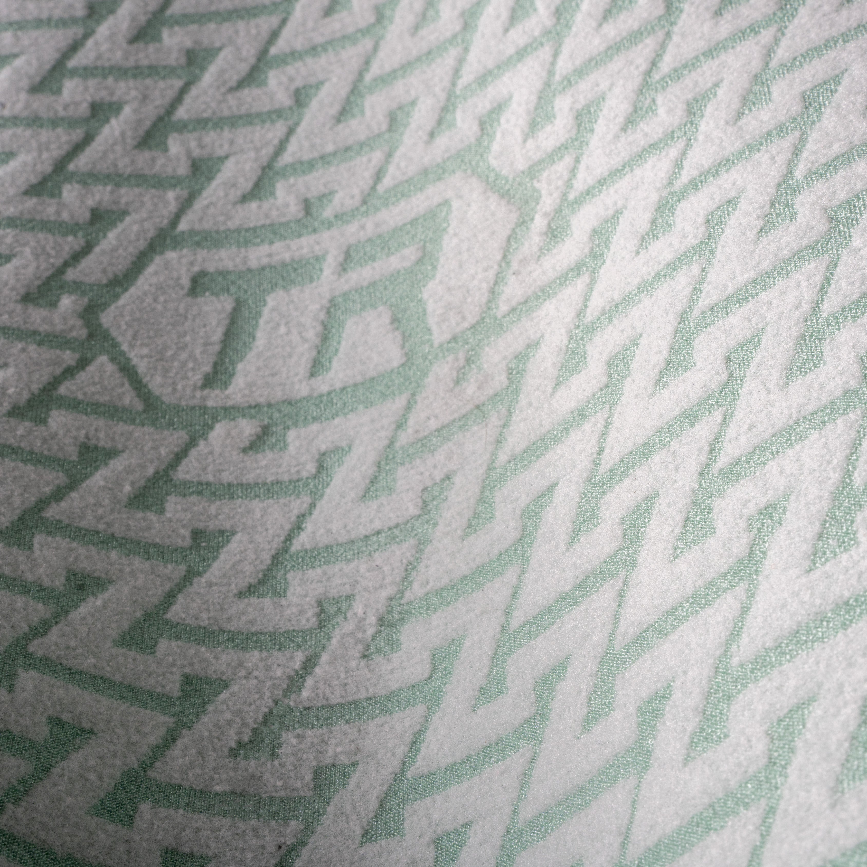 Zodiac-with-Thermal-Rebound_1.jpg?v=1736236495&width=3376